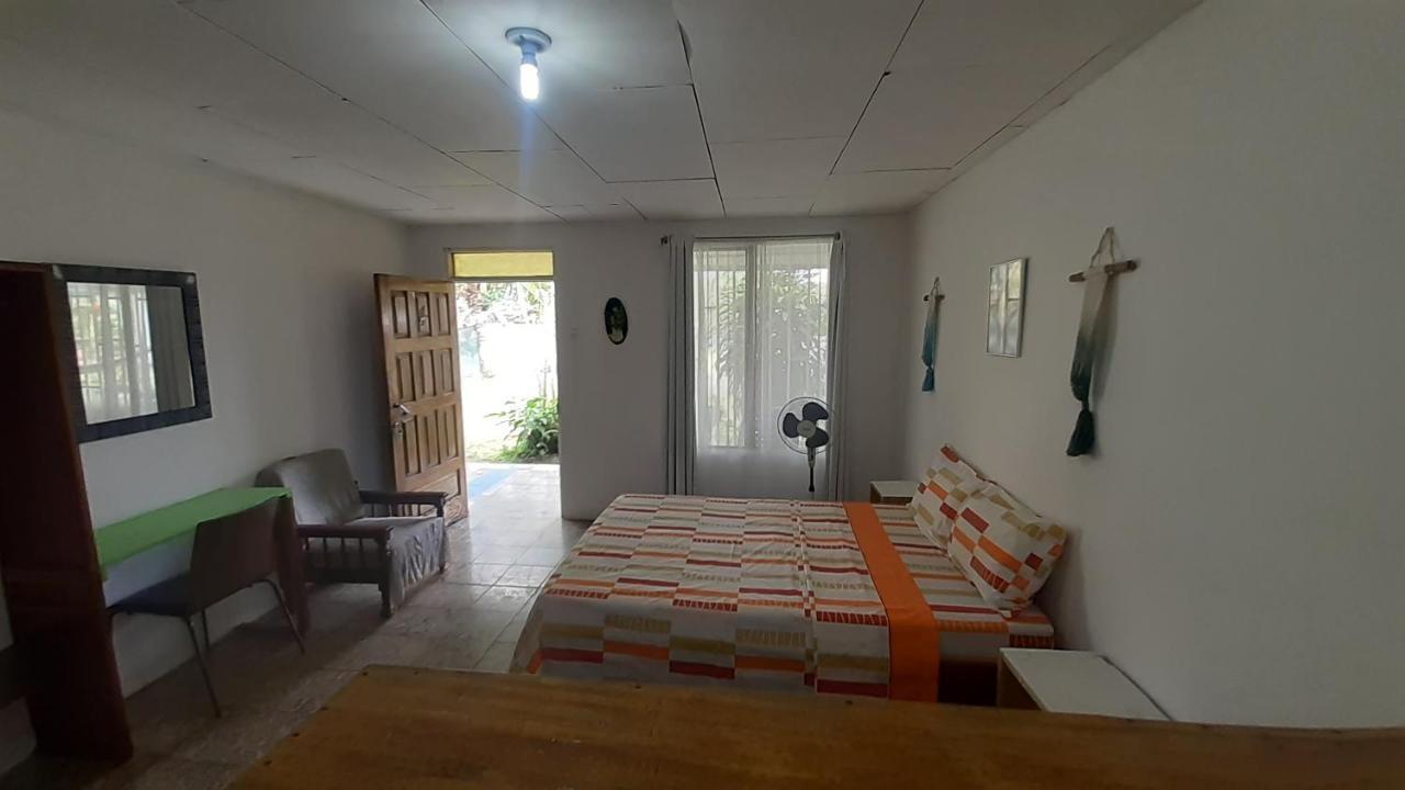 Rooms Palmeras กาอุยตา ภายนอก รูปภาพ