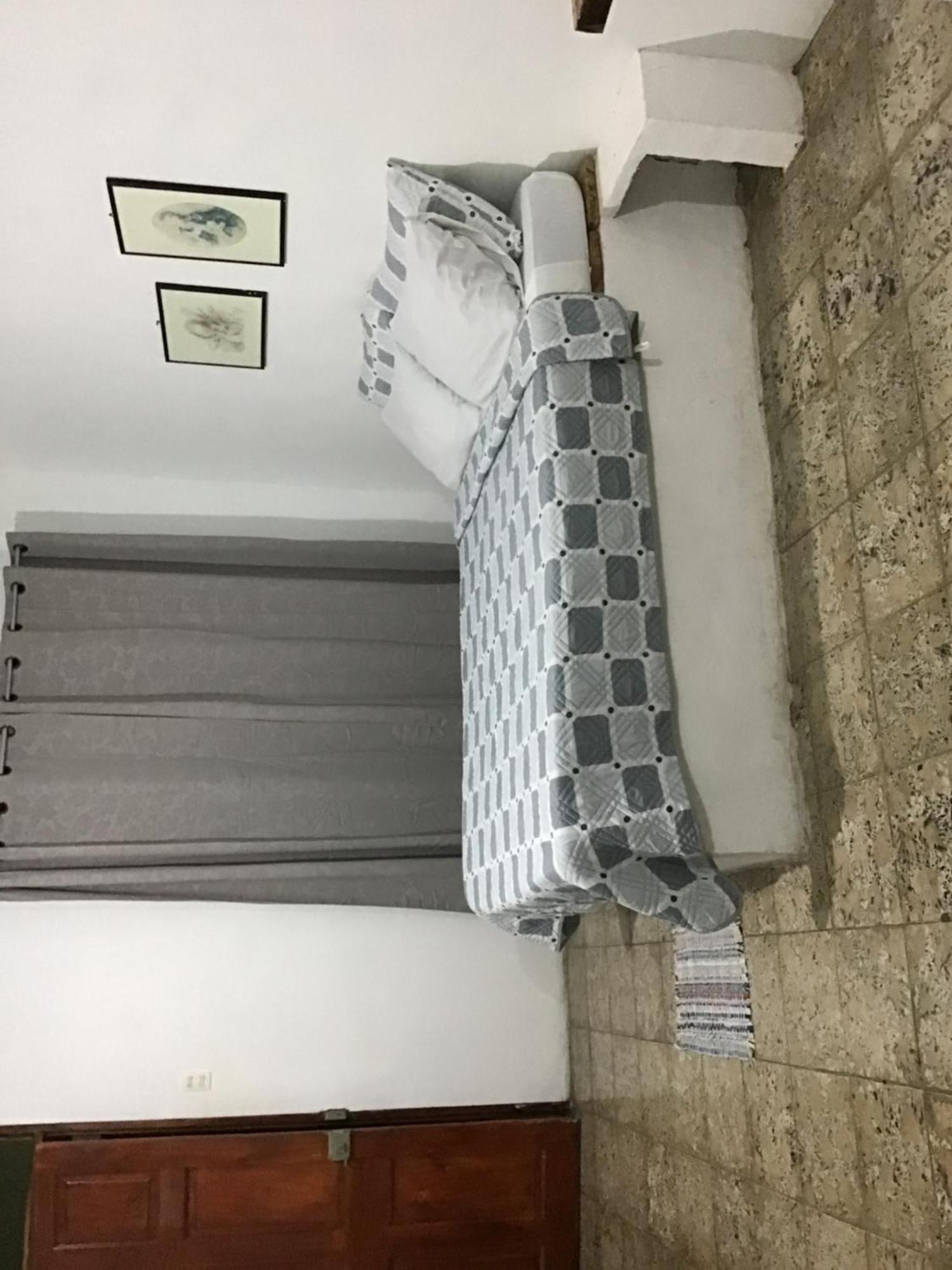 Rooms Palmeras กาอุยตา ภายนอก รูปภาพ